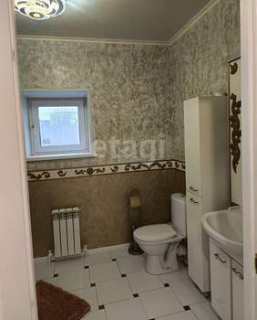 Дом 197м², 2-этажный, участок 9 сот.