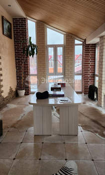 Дом 398м², 2-этажный, участок 15 сот.