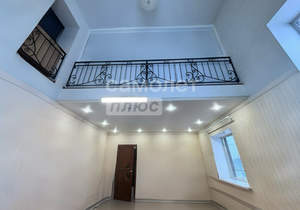 Дом 290м², 3-этажный, участок 15 сот.