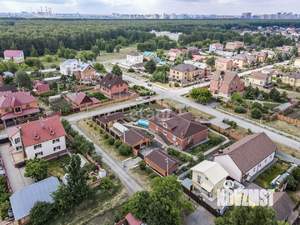 Дом 675м², 3-этажный, участок 21 сот.