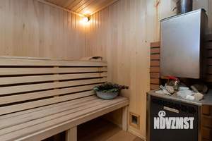 Дом 215м², 2-этажный, участок 10 сот.