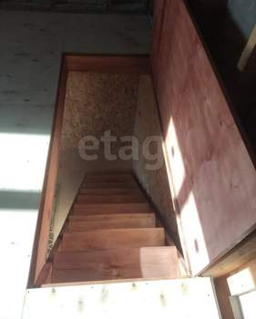 Дом 65м², 2-этажный, участок 5 сот.