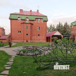 Дом 330м², 3-этажный, участок 15 сот.