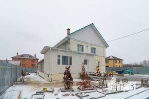 Дом 240м², 2-этажный, участок 10 сот.