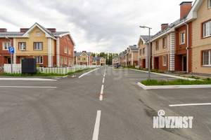 Таунхаус 105м², 2-этажный, участок 2 сот.