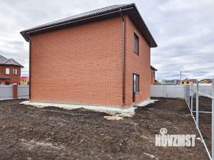 Коттедж 138м², 2-этажный, участок 6 сот.