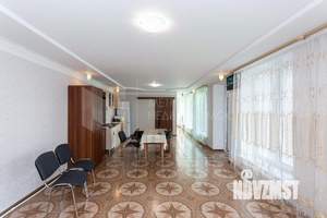 Коттедж 244м², 2-этажный, участок 6 сот.