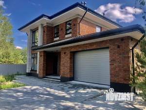 Дом 198м², 2-этажный, участок 10 сот.