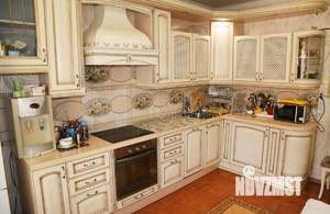 Коттедж 448м², 3-этажный, участок 8 сот.