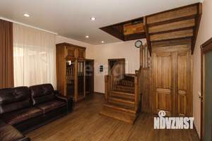 Дом 116м², 2-этажный, участок 8 сот.