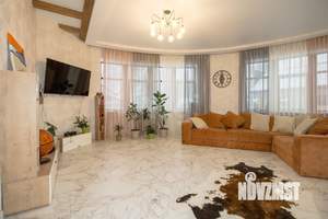 Дом 388м², 2-этажный, участок 20 сот.