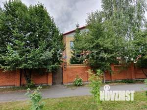 Дом 140м², 2-этажный, участок 10 сот.