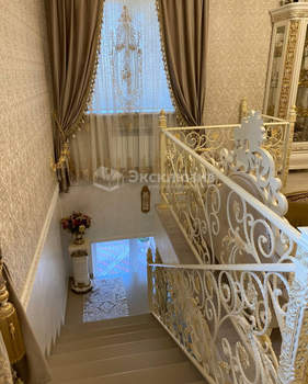 Дом 200м², 2-этажный, участок 5 сот.