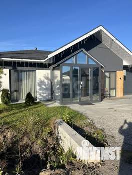 Дом 139м², 1-этажный, участок 9 сот.