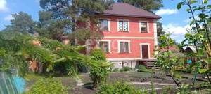 Дом 176м², 2-этажный, участок 6 сот.