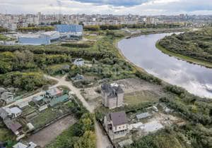 Дом 420м², 3-этажный, участок 12 сот.