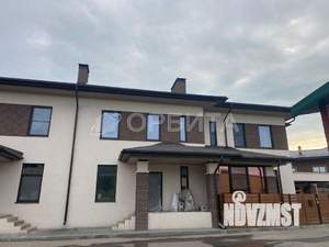 Таунхаус 170м², 2-этажный, участок 1 сот.