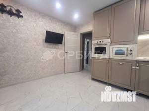 Дом 98м², 2-этажный, участок 8 сот.