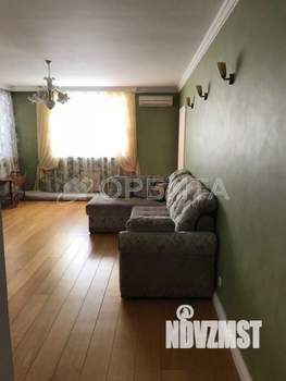 Дом 274м², 2-этажный, участок 15 сот.