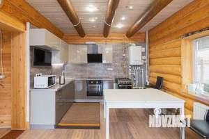 Коттедж 137м², 2-этажный, участок 10 сот.