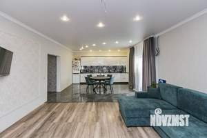 Дом 234м², 2-этажный, участок 10 сот.