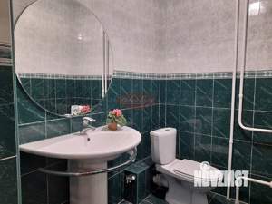 Коттедж 220м², 2-этажный, участок 10 сот.