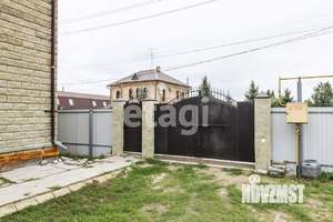 Дом 304м², 3-этажный, участок 18 сот.