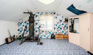 Дом 230м², 3-этажный, участок 10 сот.