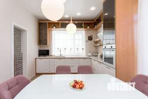 Дом 133м², 2-этажный, участок 8 сот.