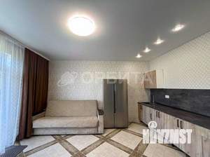 Дом 77м², 2-этажный, участок 6 сот.