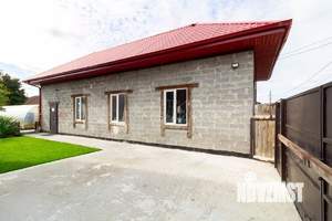 Дача 175м², 2-этажный, участок 10 сот.