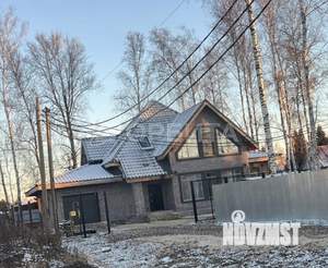 Дом 242м², 2-этажный, участок 8 сот.