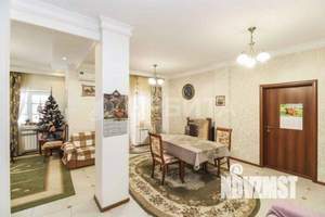 Таунхаус 272м², 2-этажный, участок 15 сот.