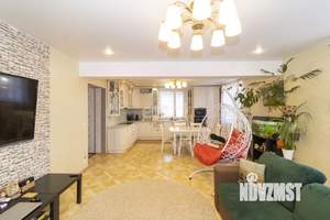 Дом 161м², 2-этажный, участок 11 сот.