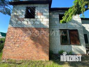 Дом 220м², 2-этажный, участок 10 сот.