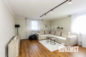 Дом 190м², 2-этажный, участок 7 сот.