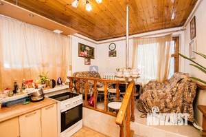 Коттедж 200м², 3-этажный, участок 3 сот.