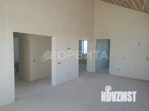 Дом 92м², 2-этажный, участок 5 сот.