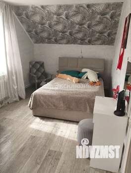 Дом 96м², 2-этажный, участок 5 сот.