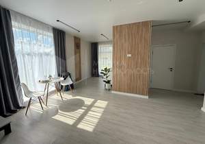 Дом 110м², 2-этажный, участок 5 сот.