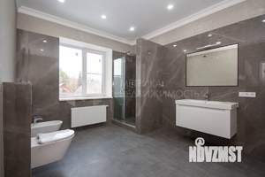 Коттедж 220м², 2-этажный, участок 15 сот.