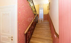 Дом 370м², 3-этажный, участок 15 сот.