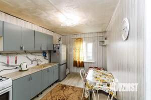 Дача 98м², 2-этажный, участок 10 сот.