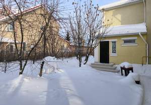 Дом 230м², 3-этажный, участок 10 сот.