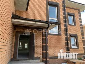 Дом 348м², 2-этажный, участок 10 сот.