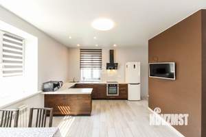 Дом 125м², 2-этажный, участок 5 сот.