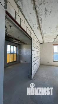 Дом 240м², 3-этажный, участок 11 сот.