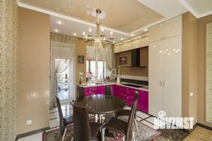 Таунхаус 215м², 2-этажный, участок 2 сот.