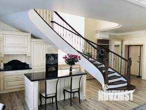 Коттедж 158м², 2-этажный, участок 6 сот.