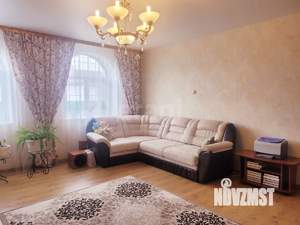 Дом 254м², 2-этажный, участок 10 сот.